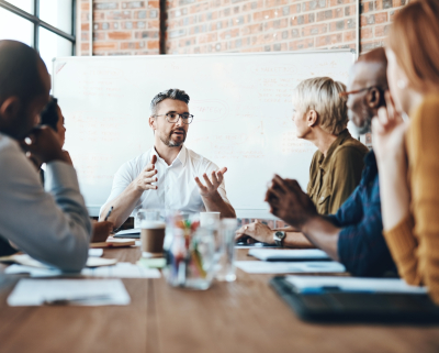 Groep mensen op kantoor