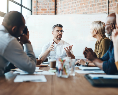 Groep mensen op kantoor