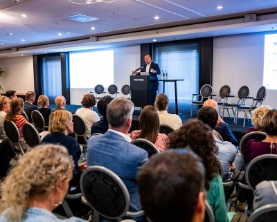 Presentatie onderzoek Kenniscentrum tijdens bijeenkomst Limpact
