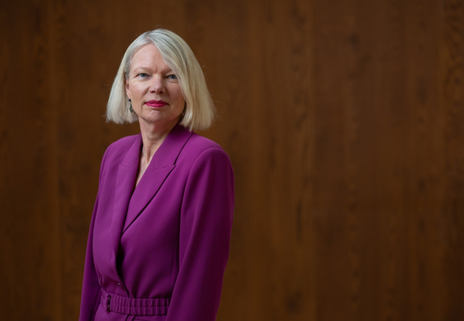 Karen van Oudenhoven- van der Zee